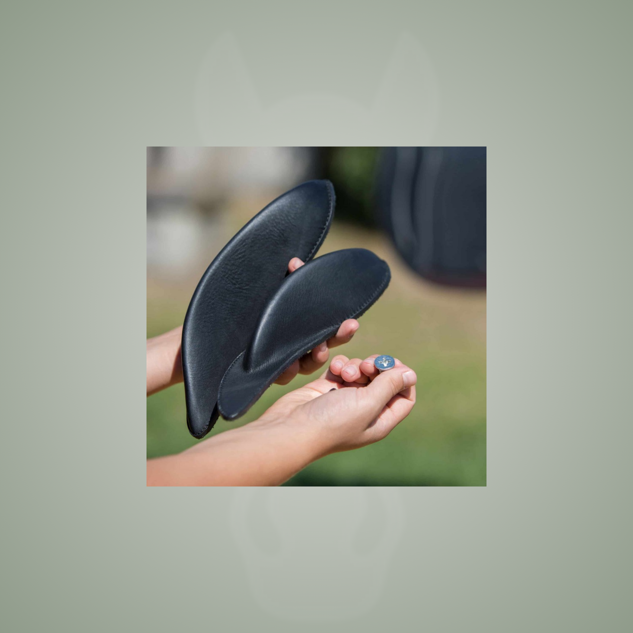 Kieffer Vario trekking saddle, on the One-Eyed Equine branded background