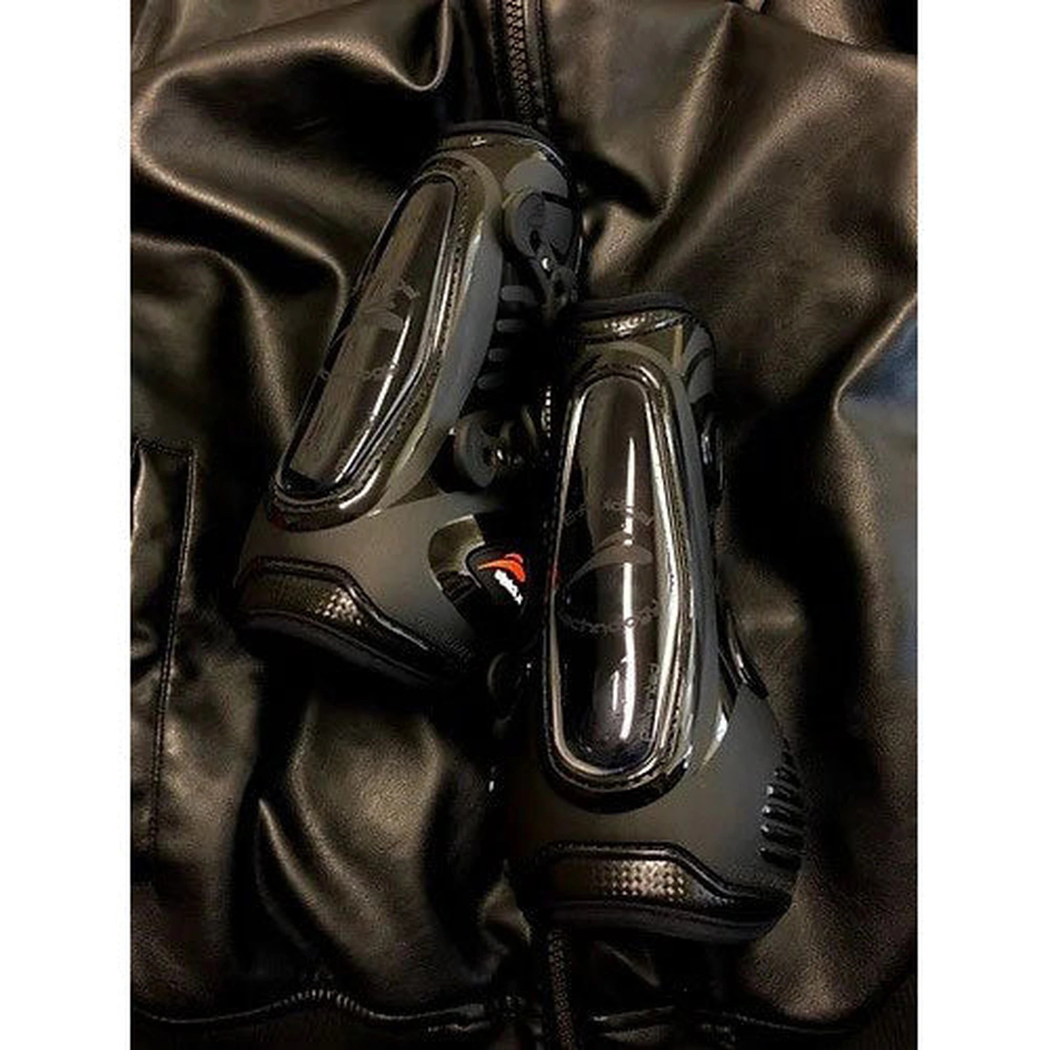 eQuick eShock Legend Front Boot - Black