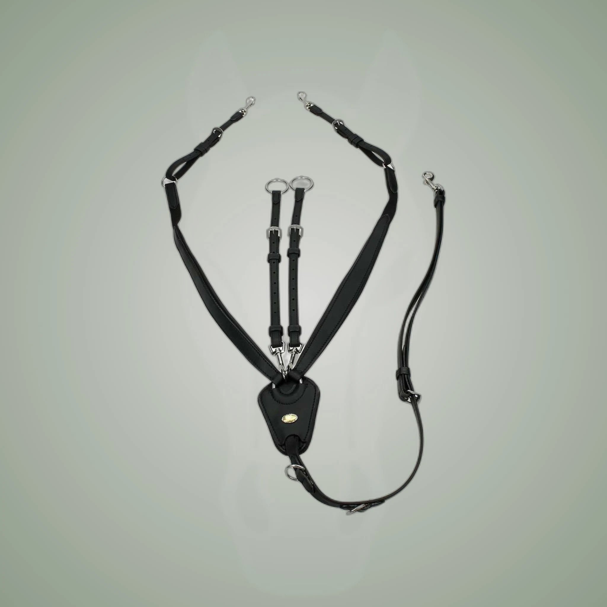 Kieffer Jessica Breastplate on One-Eyed Equine branded background