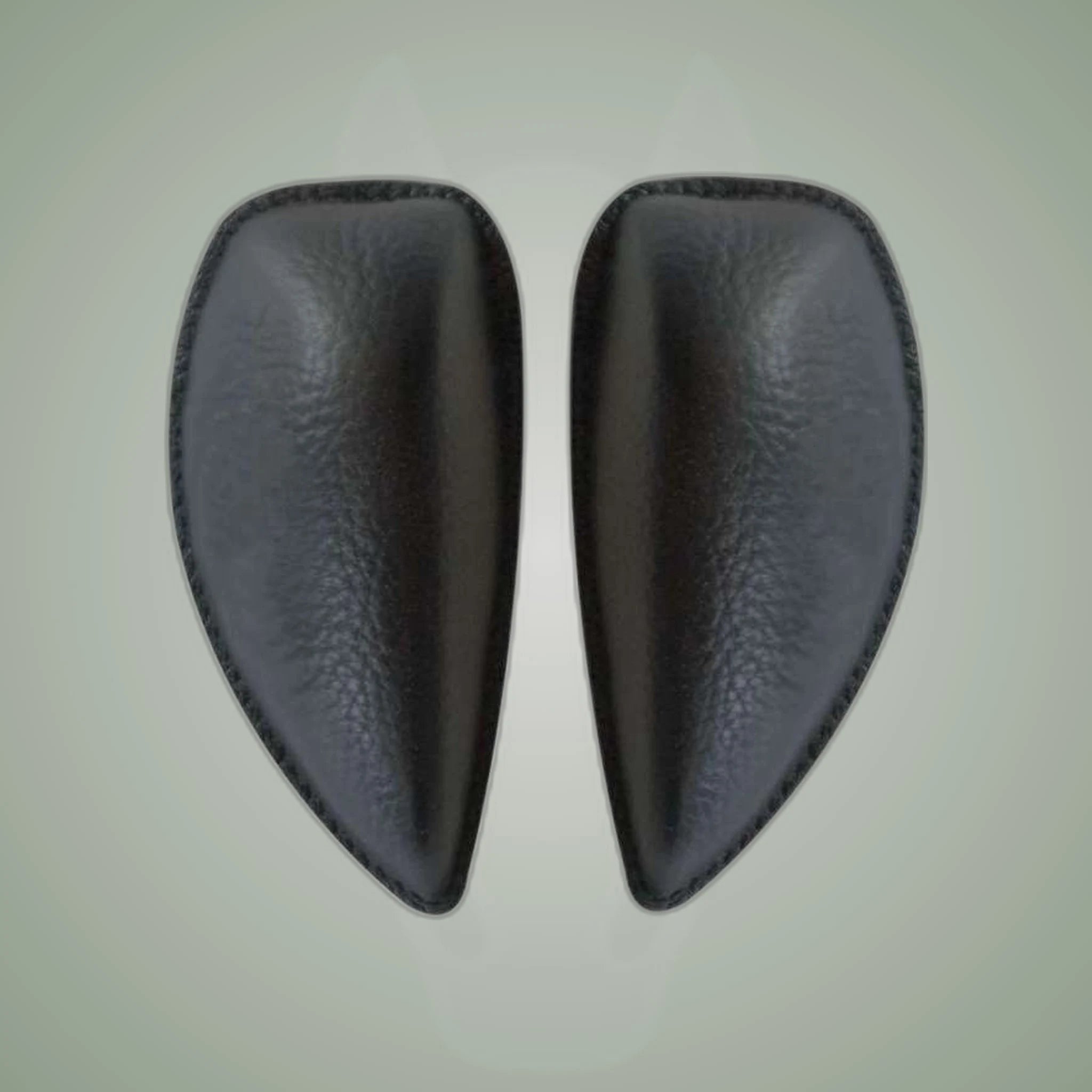 Kieffer Velcro Knee Rolls MT-014 on One-Eyed Equine branded background
