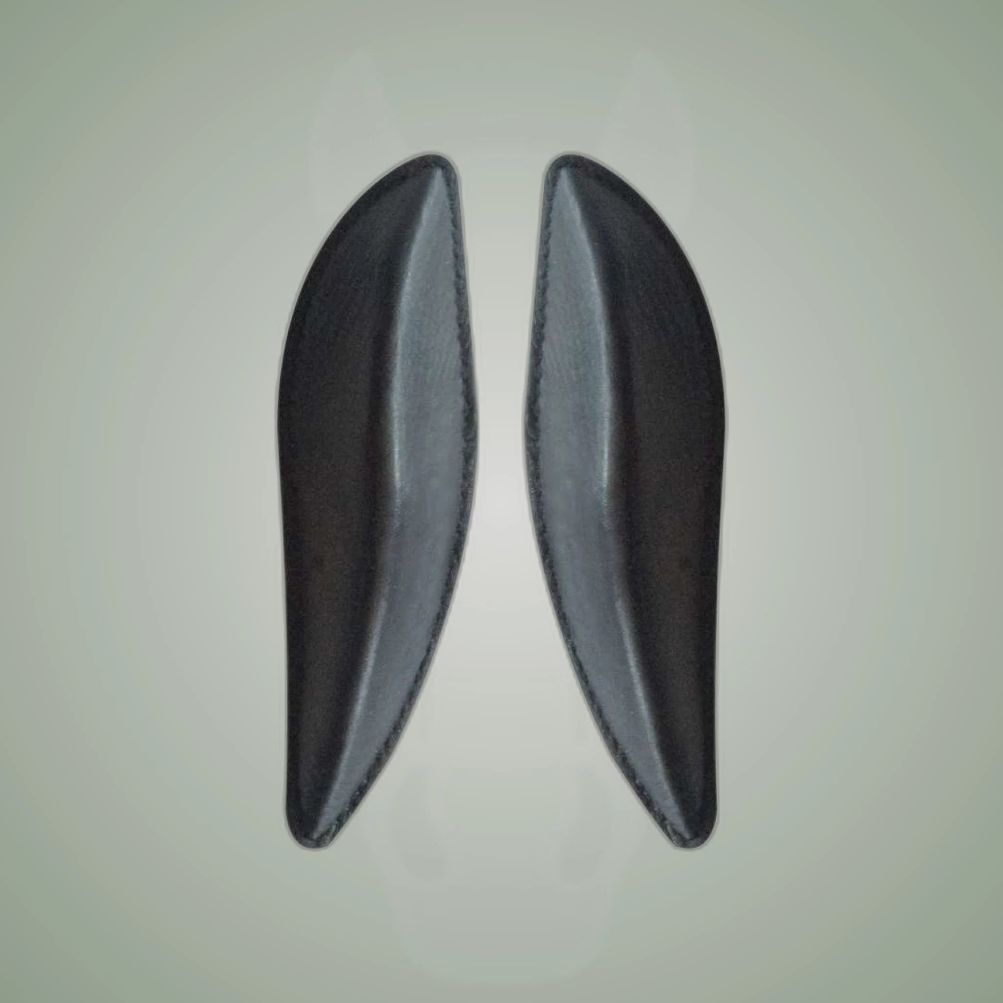Kieffer Velcro Knee Rolls MT-016 on One-Eyed Equine branded background