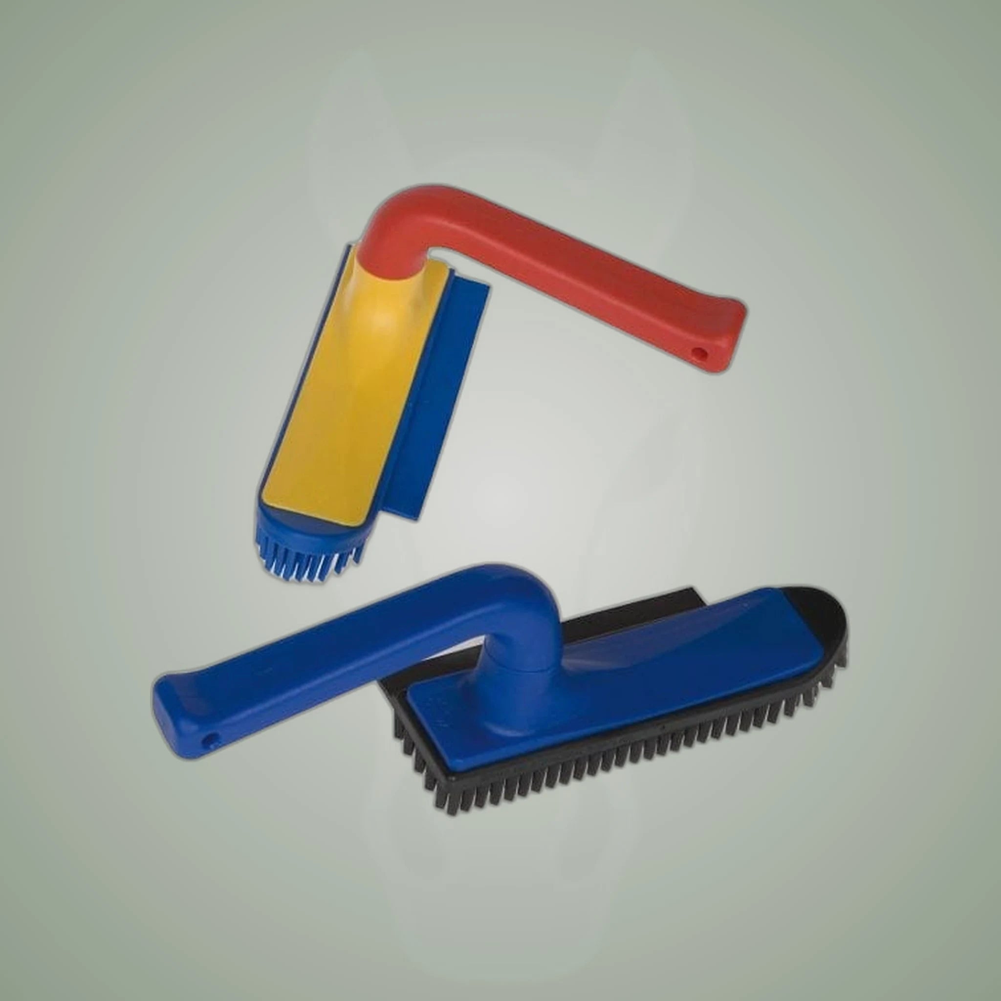 Kieffer Wonder Grooming Brush on One-Eyed Equine branded background