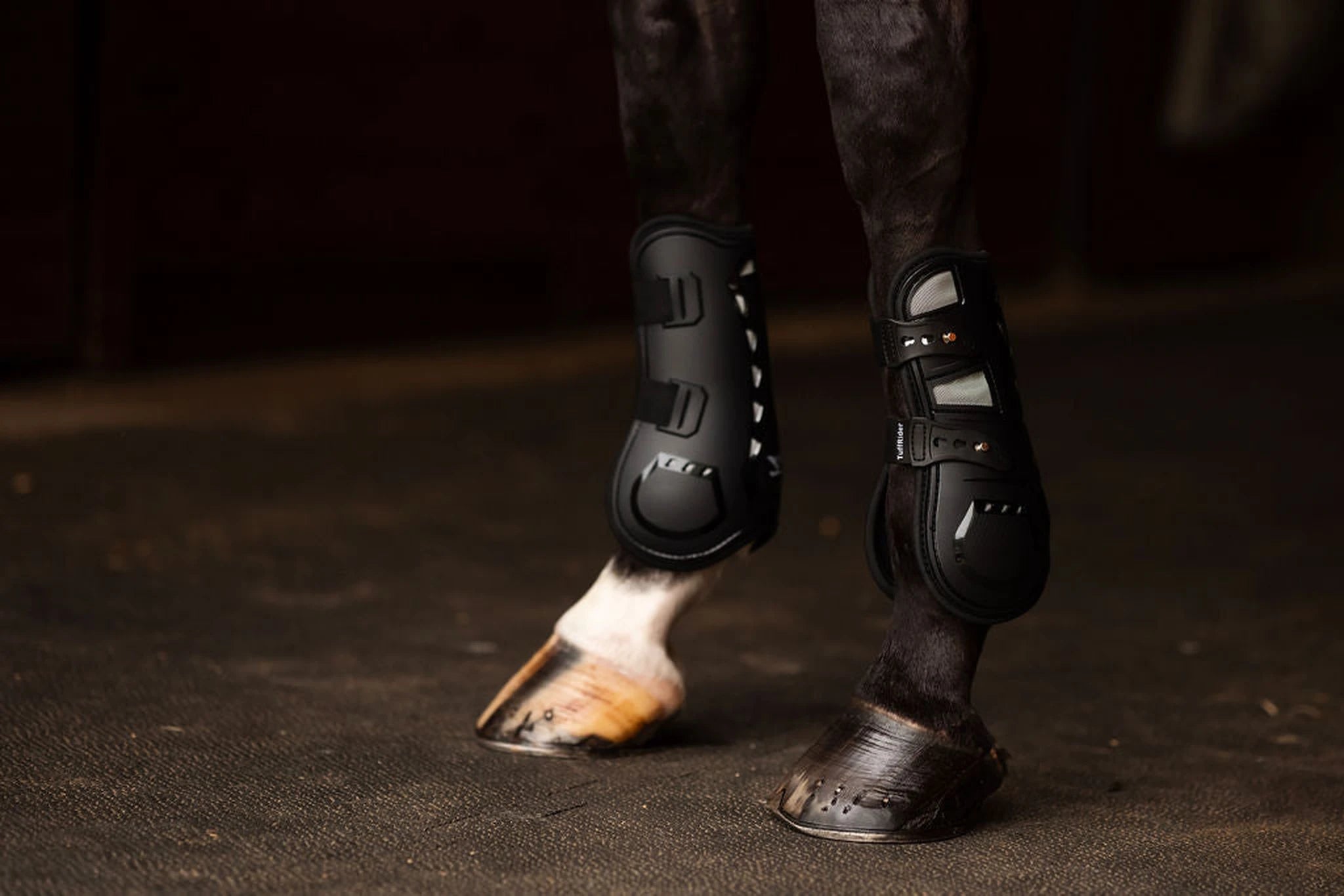 TuffRider Airflow Iron Man Tendon Boots - Black
